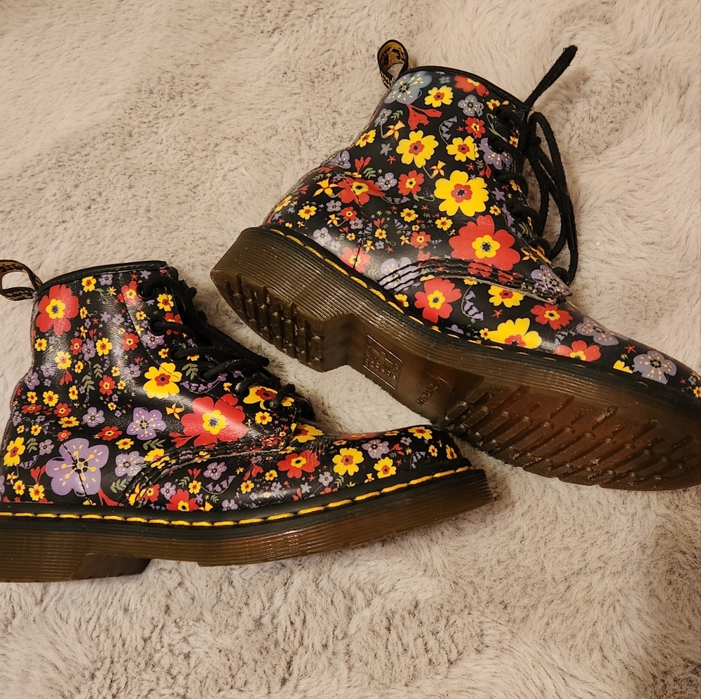 Floral Dr. Martens